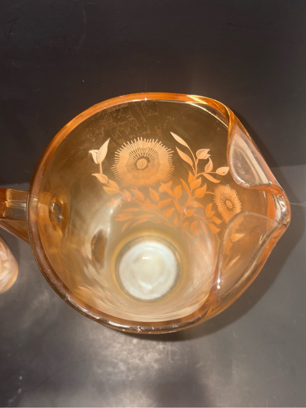 Jeanette Glass (1950s) Vintage Pitcher and Tumbler - Picture 3 of 4